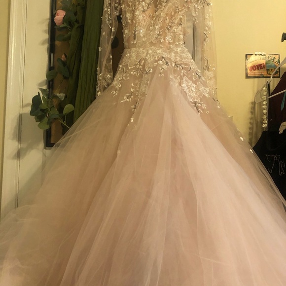 Hayley Paige Rarity Wedding Dress - Picture 6 of 15